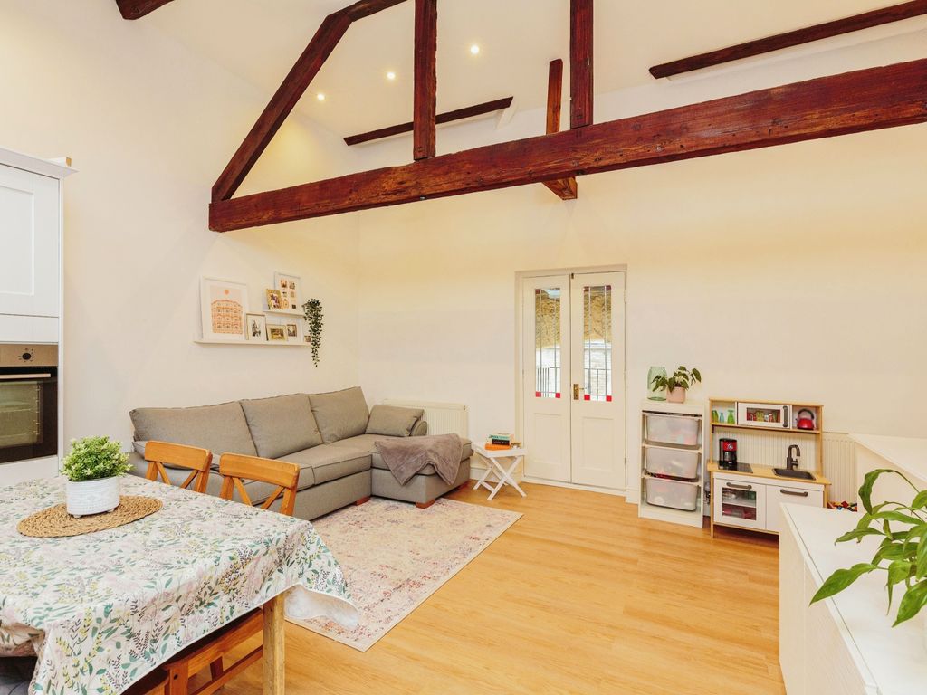 2 bed terraced house for sale in Pedders Lane, Preston PR2, £160,000