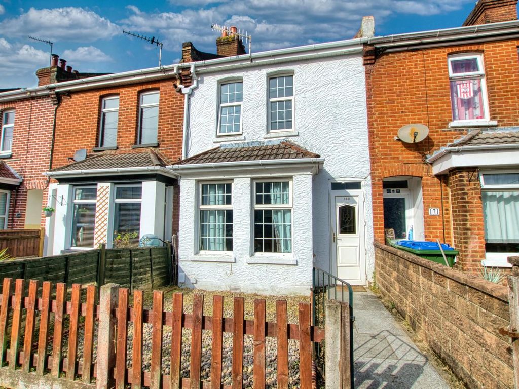 3 bed terraced house for sale in Ludlow Road, Southampton SO19, £