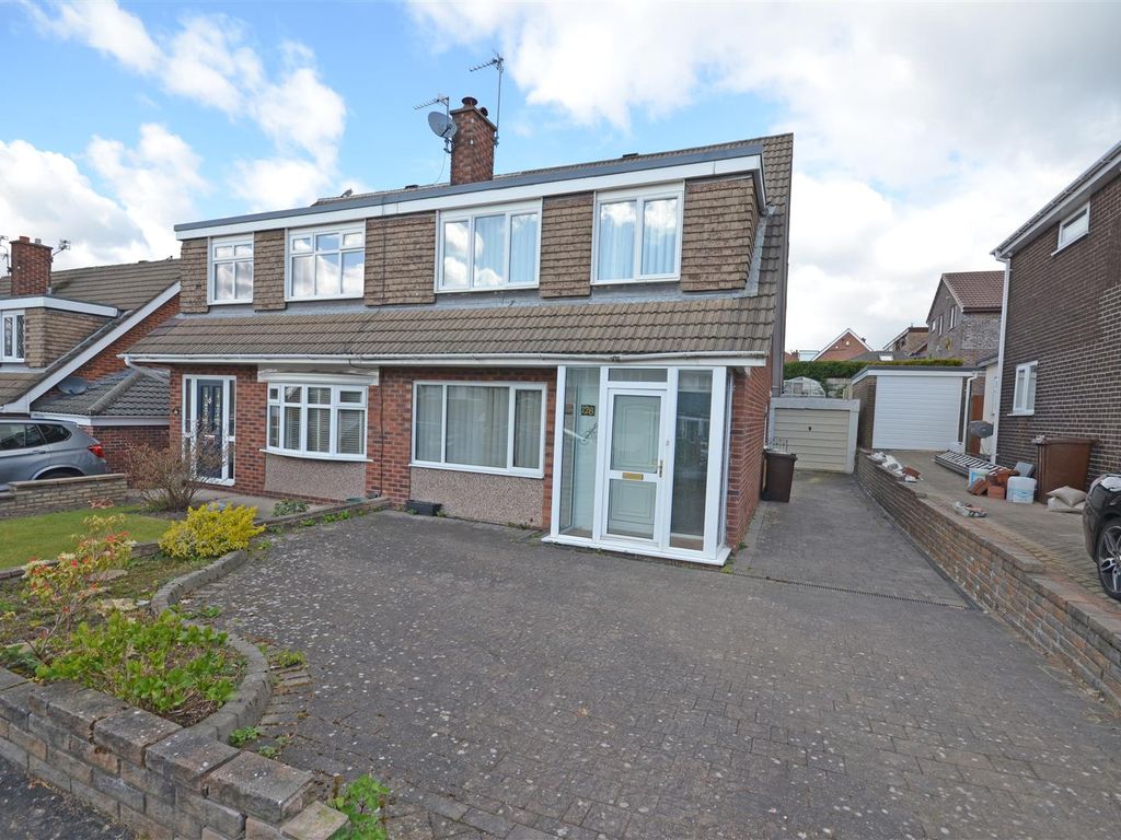 3 bed semidetached house for sale in Tennyson Avenue, Dukinfield SK16