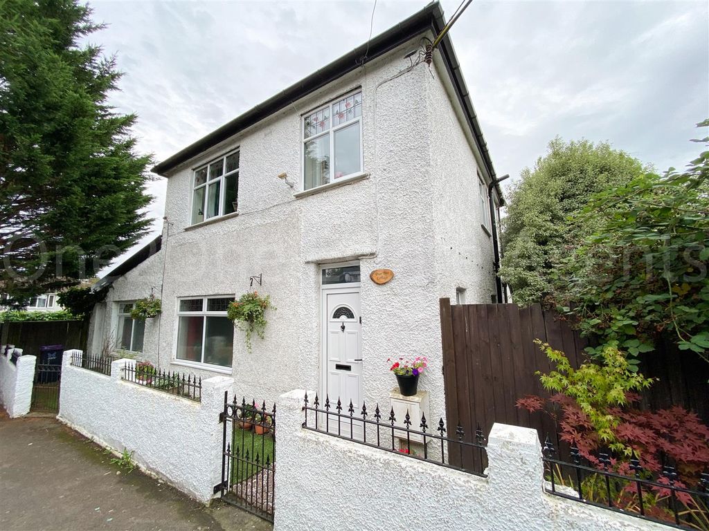 3 bed detached house for sale in Cwrt Bleddyn Lane, Two Locks, Cwmbran