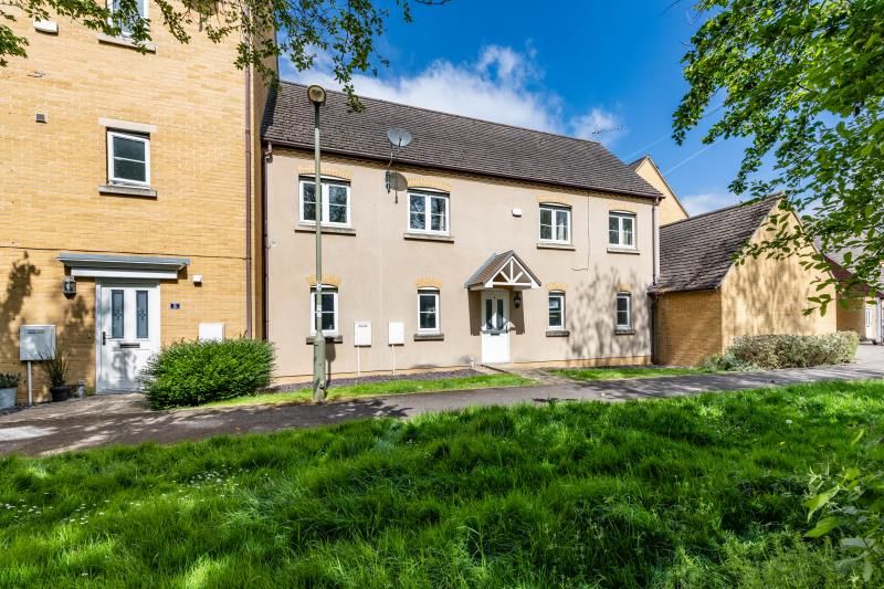 2 bed flat for sale in marsh walk, witney, oxfordshire ox28