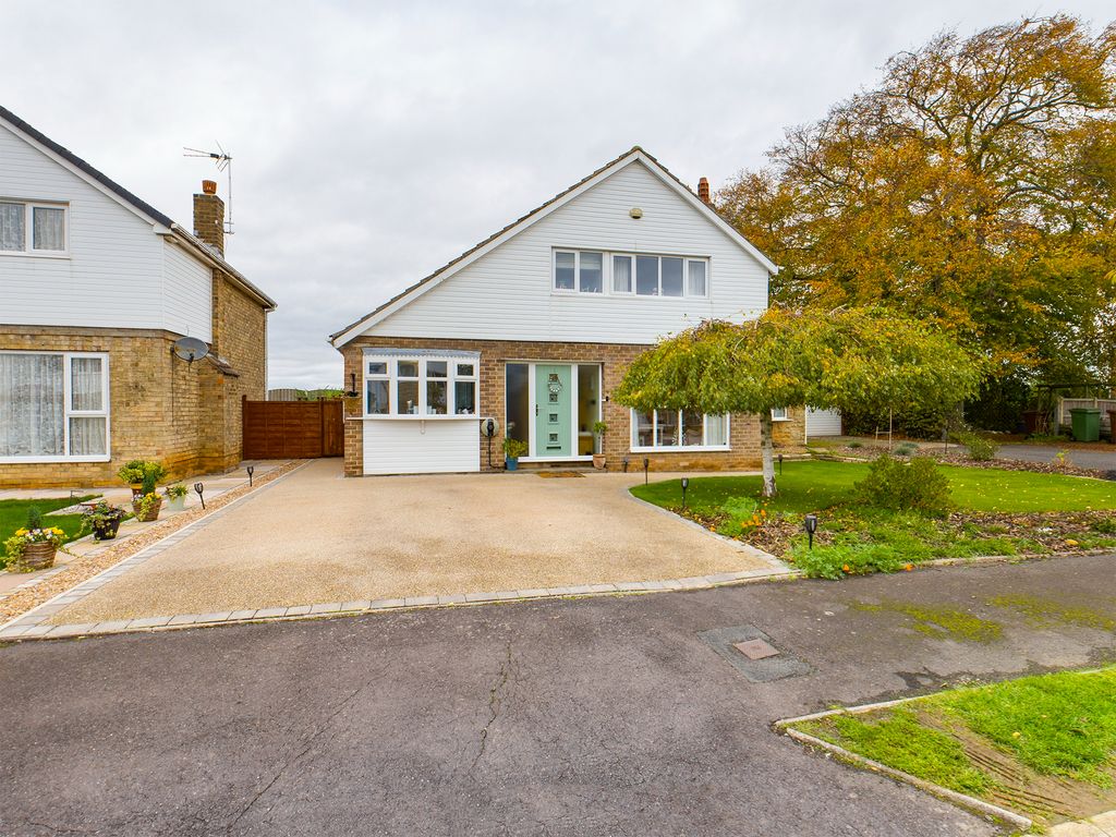 4 bed detached house for sale in Ash Grove, Darrington, Pontefract WF8