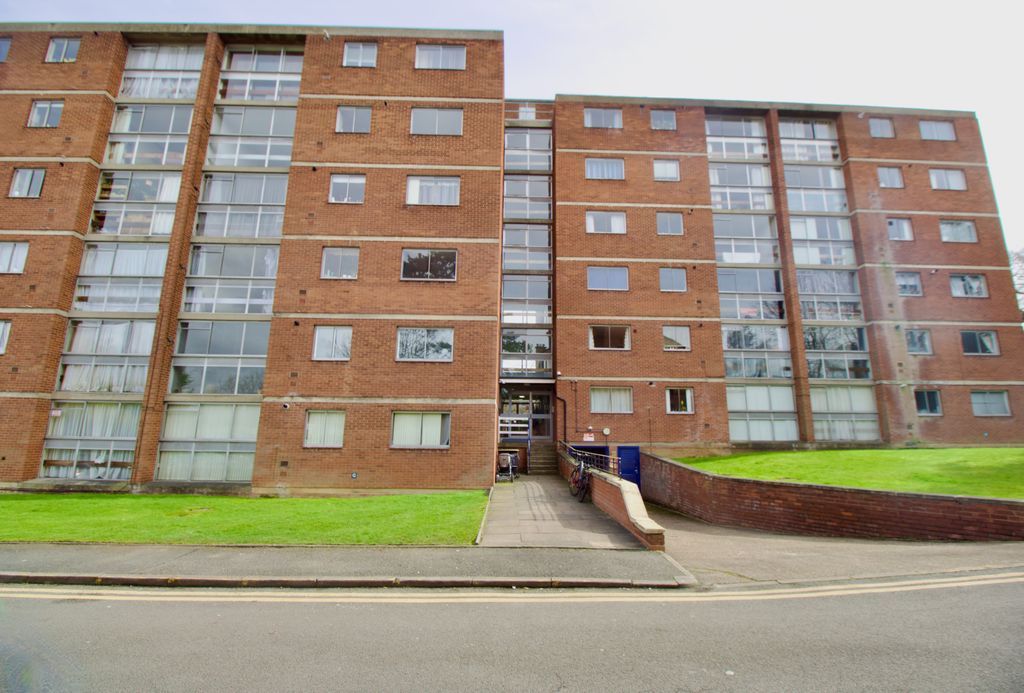 2 bed flat to rent in Stoughton Road, Leicester LE2 Zoopla