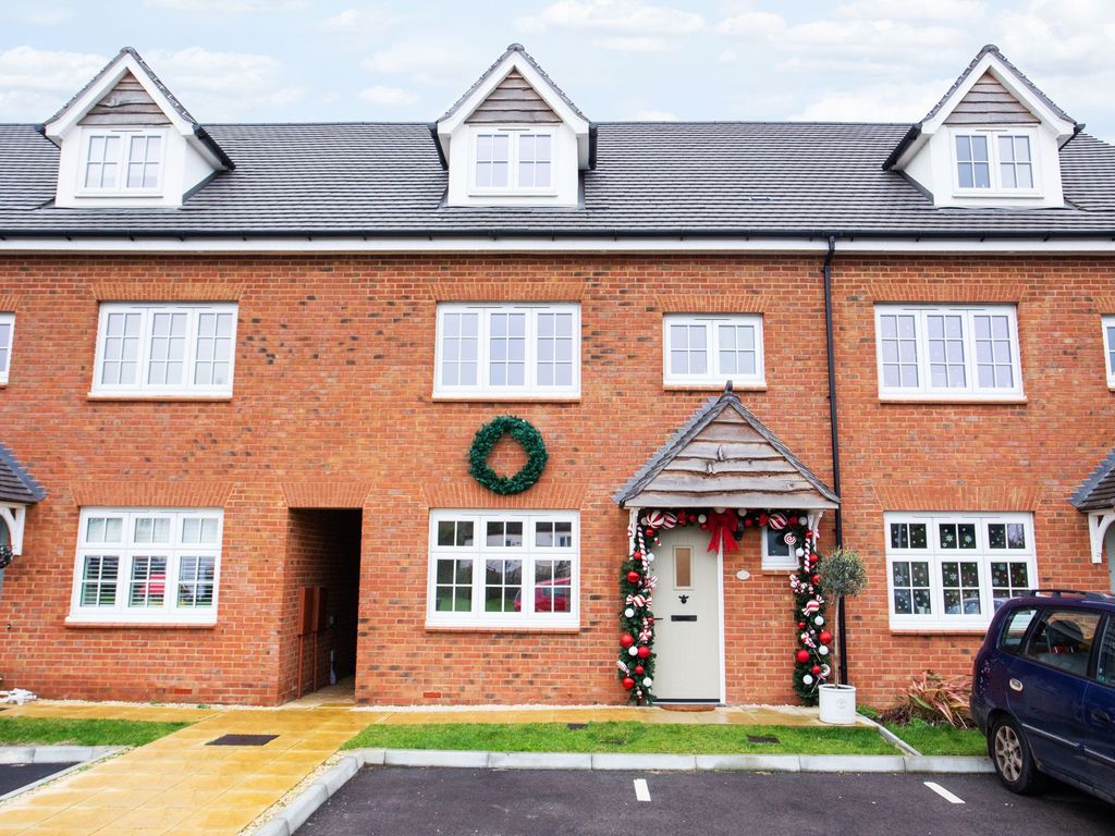 4 bed terraced house for sale in Hersing Way, Hersden CT3, £375,000