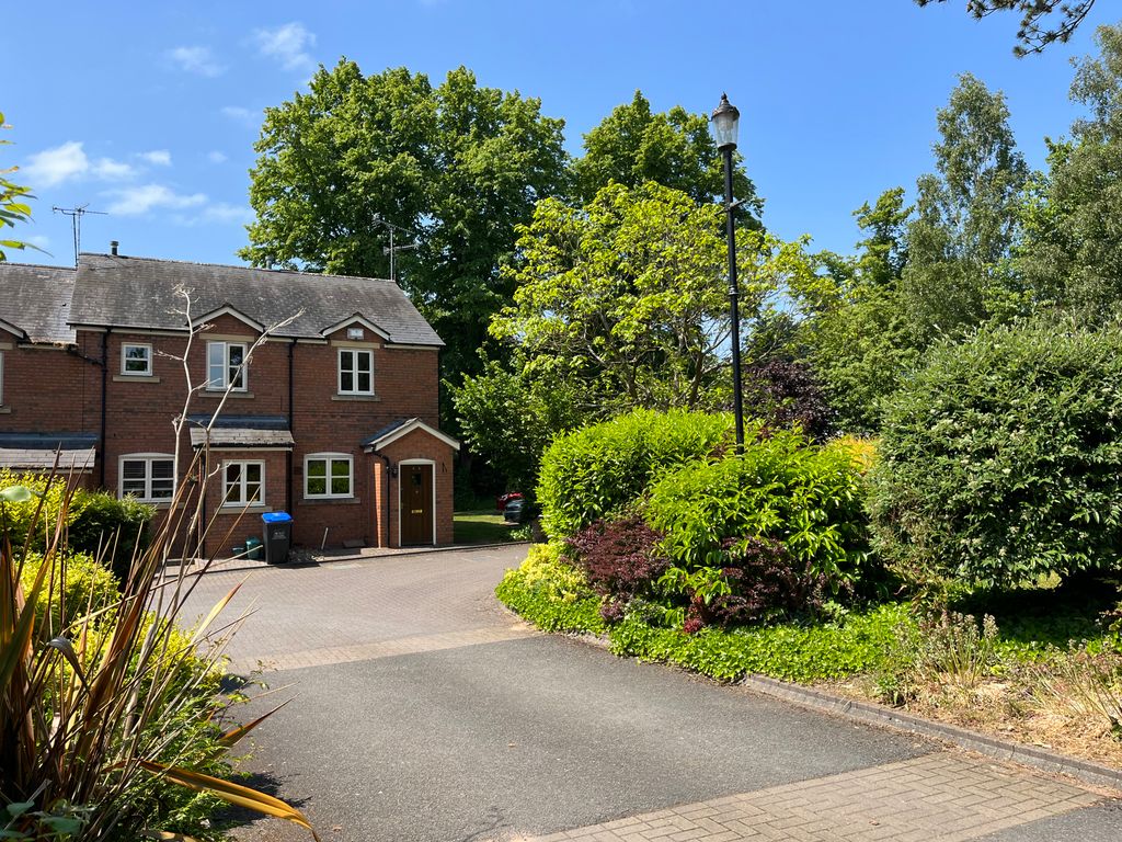 2 bed end terrace house to rent in Copps Road, Leamington Spa