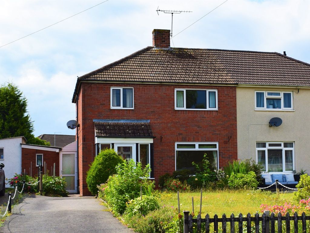 3 bed semidetached house for sale in Winslow Avenue, Droitwich WR9