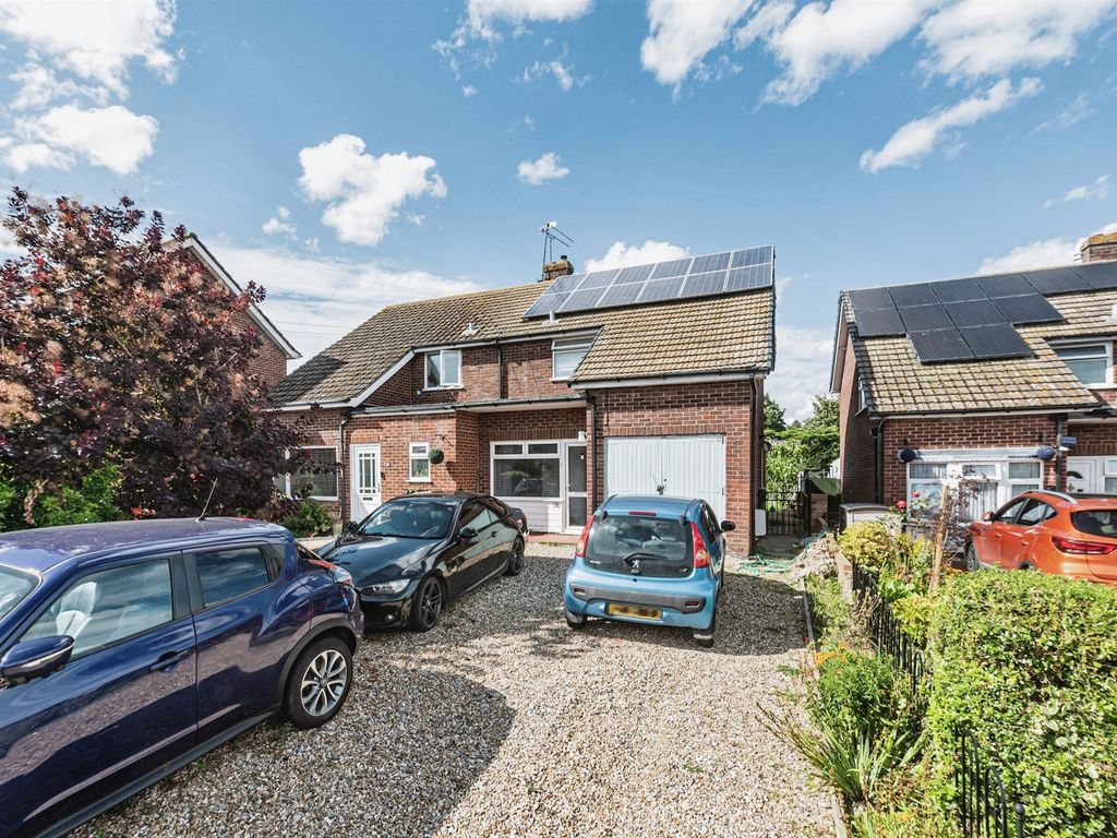 3 bed semidetached house for sale in Brasenose Road, Didcot OX11, £