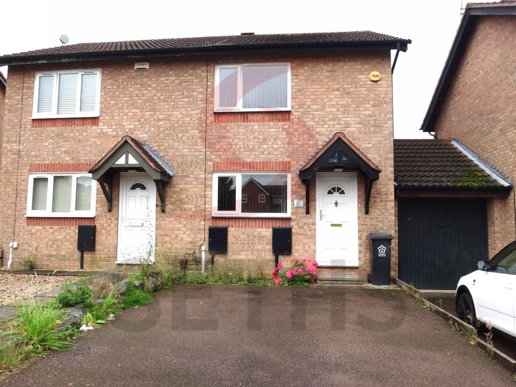 2 bed semidetached house to rent in Ashtree Road, Hamilton, Leicester
