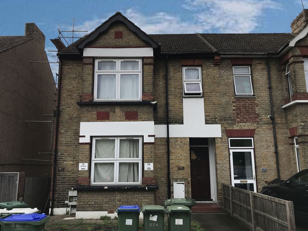 3 bed property for sale in 57 57a pembroke road, erith, greater london da8