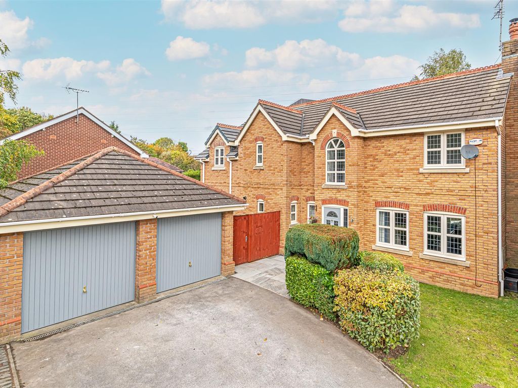 4 bed detached house for sale in Rembury Place, Dutton, Warrington, Cheshire WA4 Zoopla