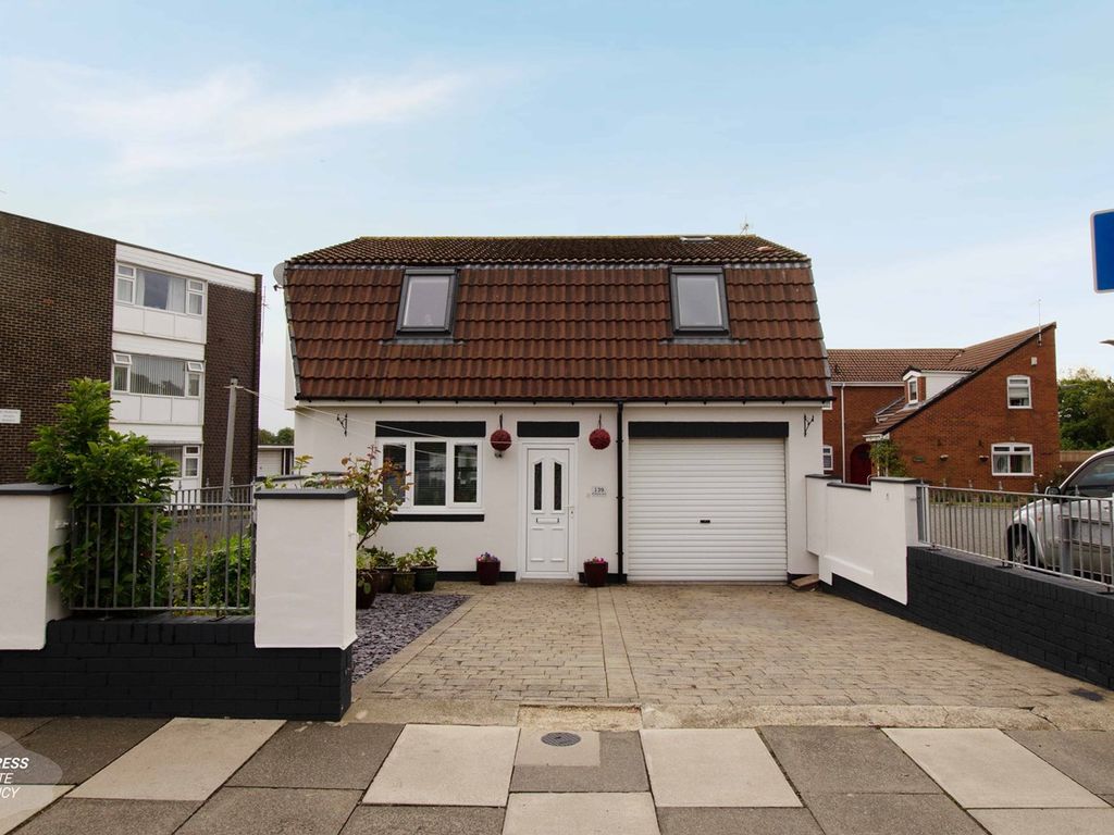 3 bed detached house for sale in Elsdon Avenue, Seaton Delaval, Whitley