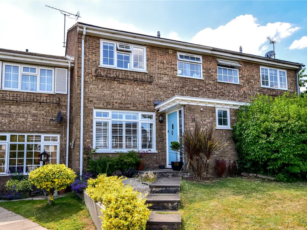 3 bed terraced house for sale in Berkeley Court, Mayfare, Croxley Green