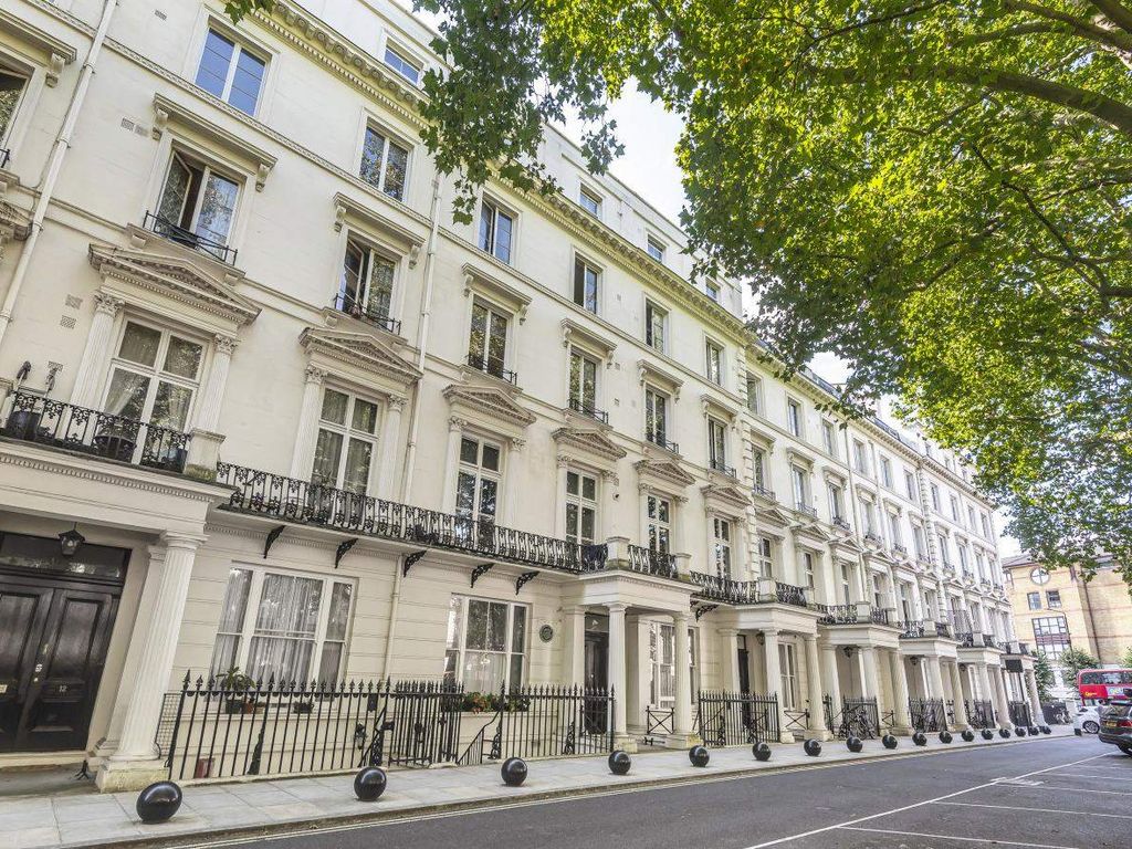 3 bed flat for sale in Westbourne Terrace, London W2, £750,000 Zoopla