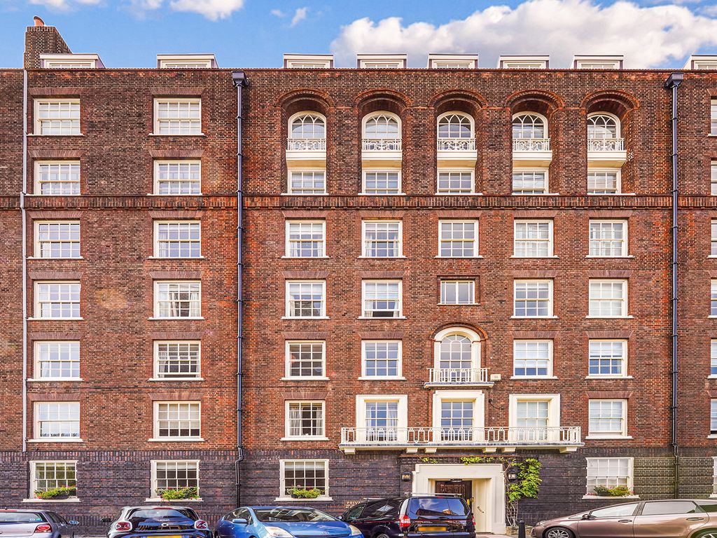 4 bed flat for sale in Rivermead Court, Hurlingham, London SW6, London