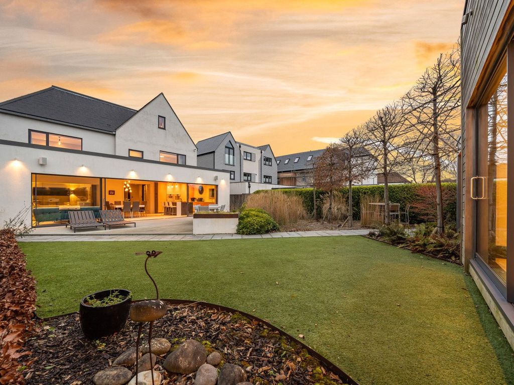 5 bed detached house for sale in Marine Parade, Whitstable, Kent CT5, £