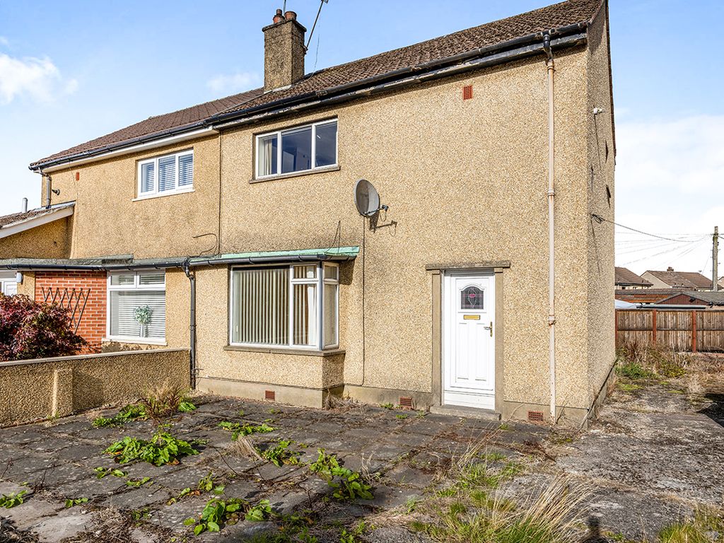 3 bed semidetached house for sale in Chestnut Crescent, Denny