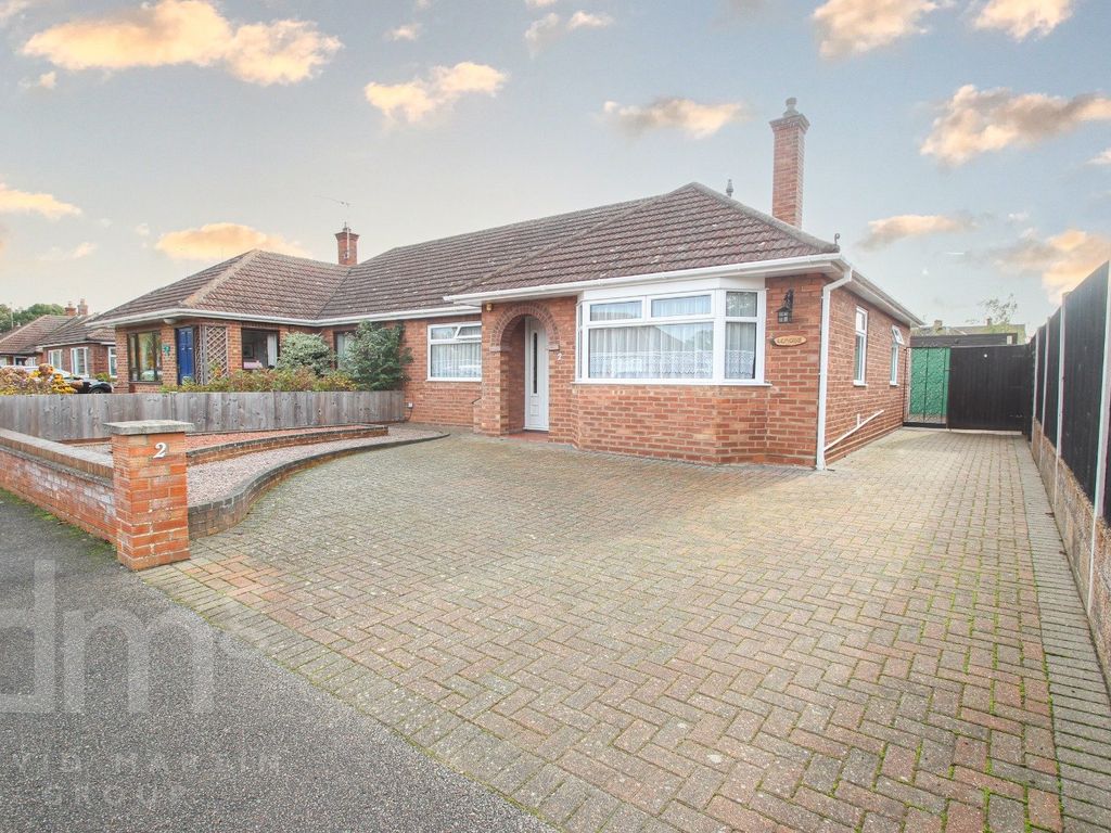 Whitefriars Way, Colchester, Essex CO3  