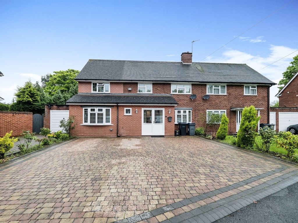 5 bed semidetached house for sale in Weeford Drive, Handsworth Wood