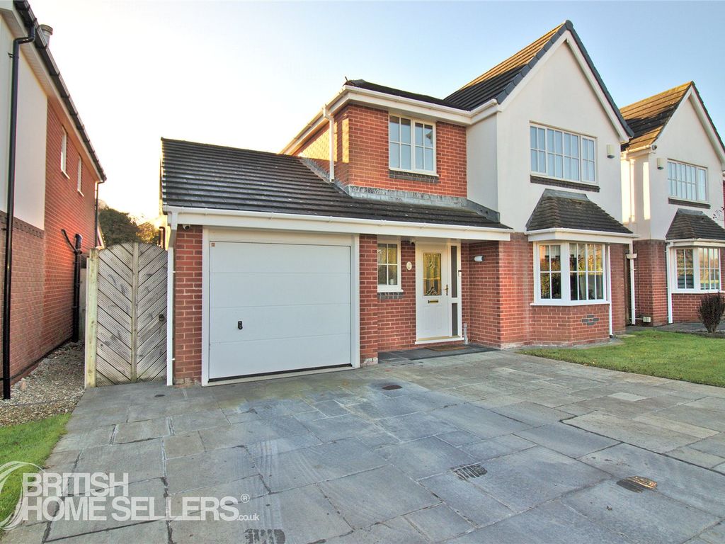 4 bed detached house for sale in Primrose Way, PoultonLeFylde