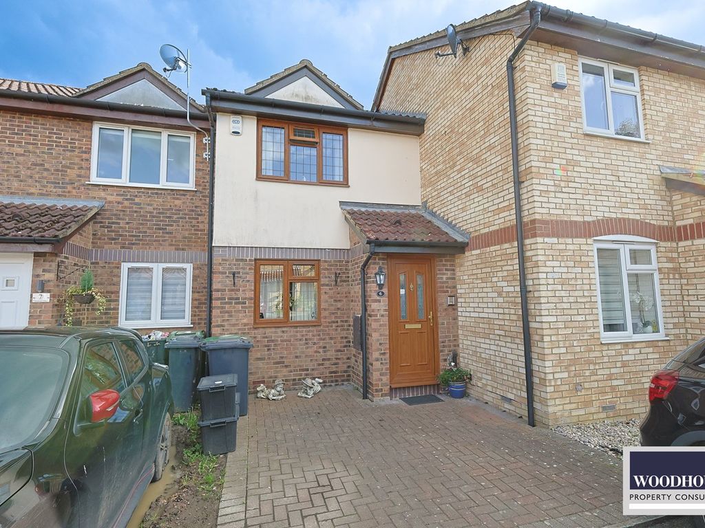 1 bed terraced house for sale in Foresters Close, Cheshunt, Cheshunt