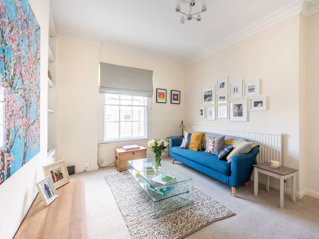 Warwick Square Mews, Pimlico, London SW1V  