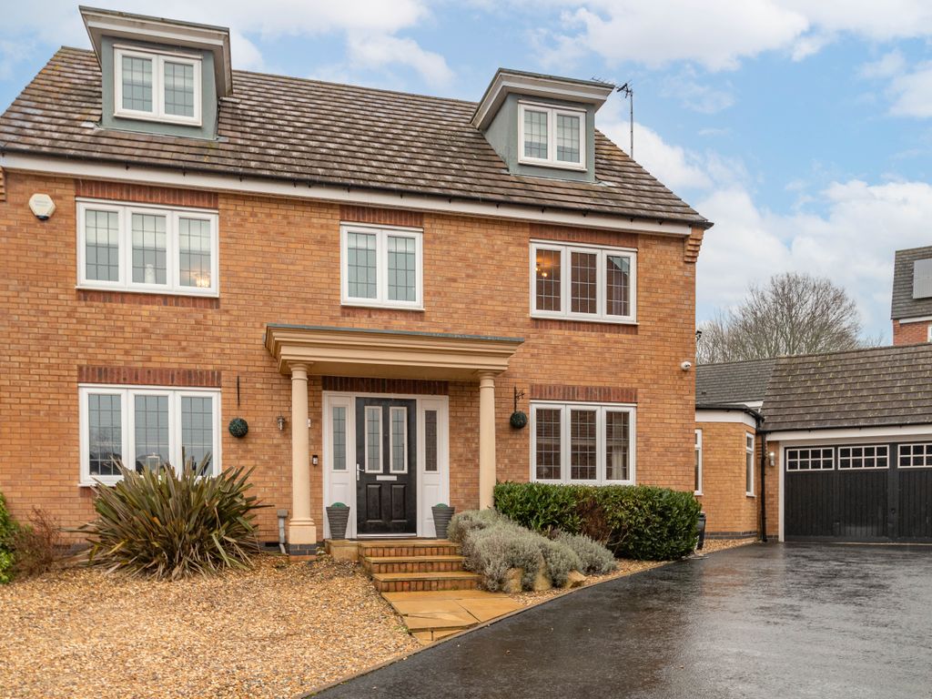 5 bed detached house for sale in Yew Tree Lane, Rowley Regis, West