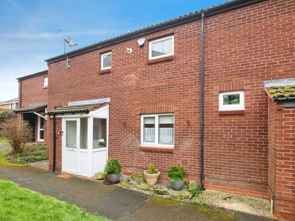 2 bed terraced house for sale in Sandhurst Close, Redditch, Worcestershire B98, £170,000 Zoopla