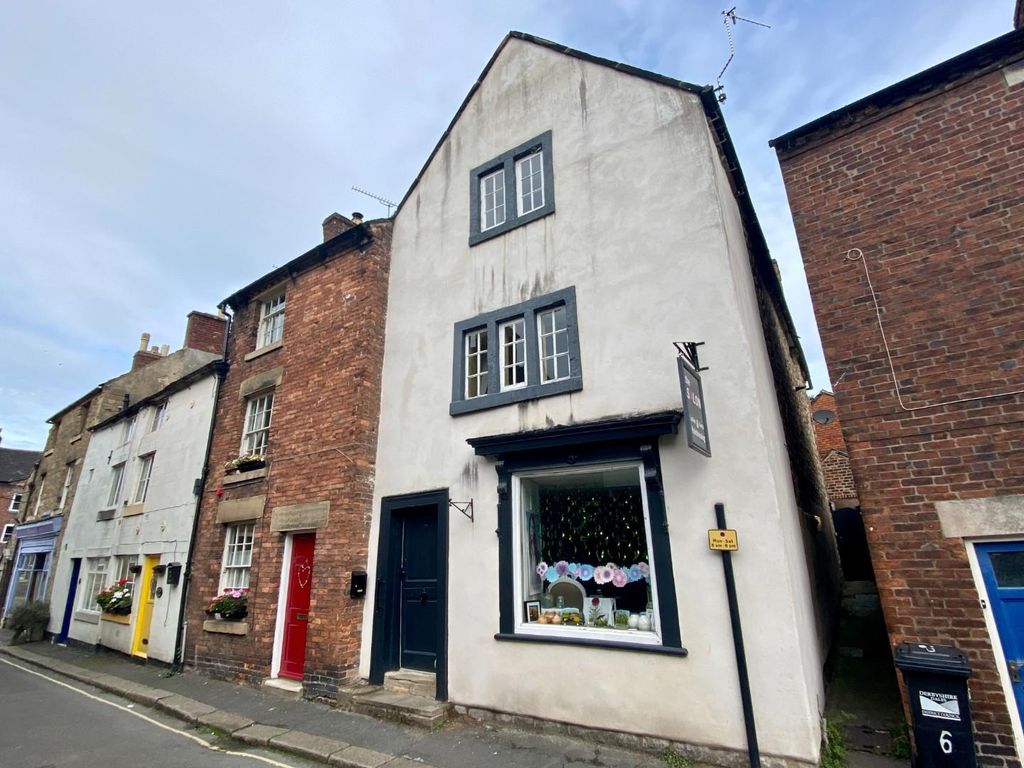 3 bed linkdetached house for sale in St. Marys Gate, Wirksworth