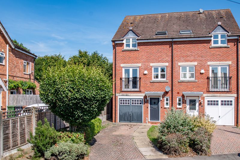 3 bed semidetached house for sale in All Saints Place, Bromsgrove B61
