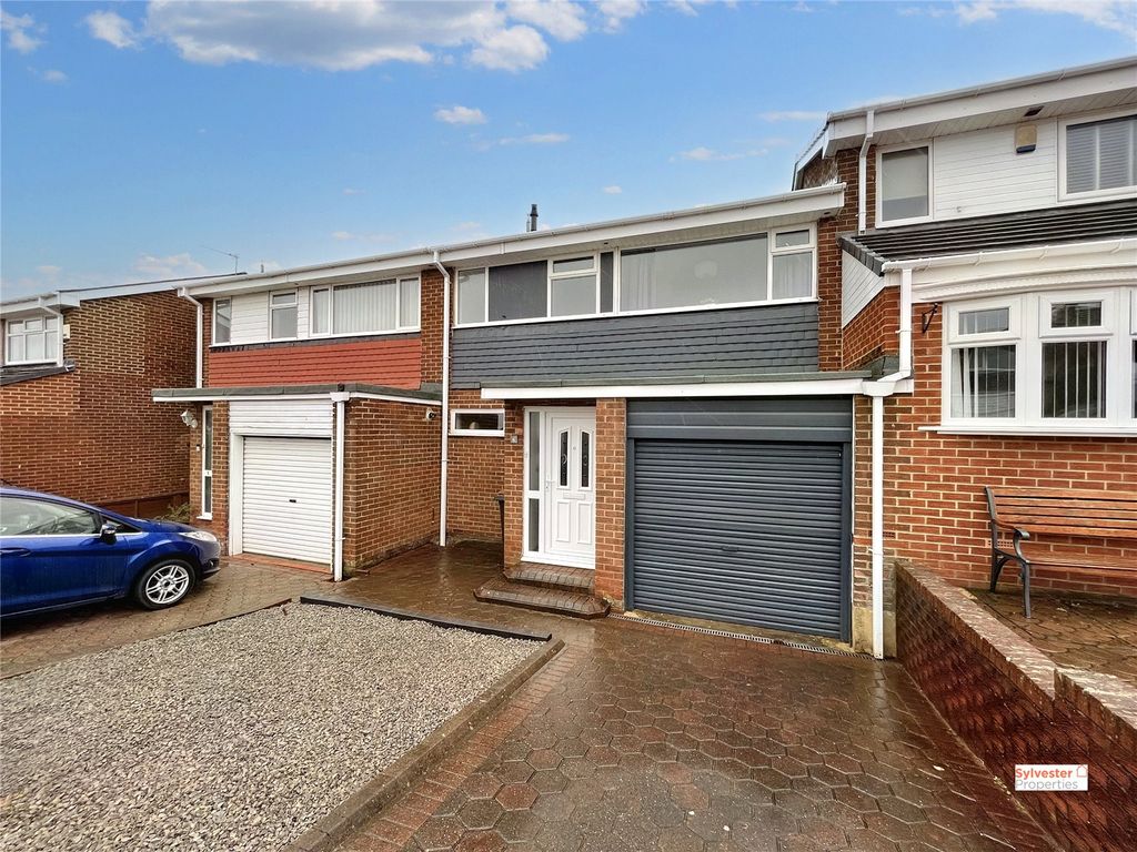 3 bed detached house for sale in Broom Close, Stanley DH9 Zoopla