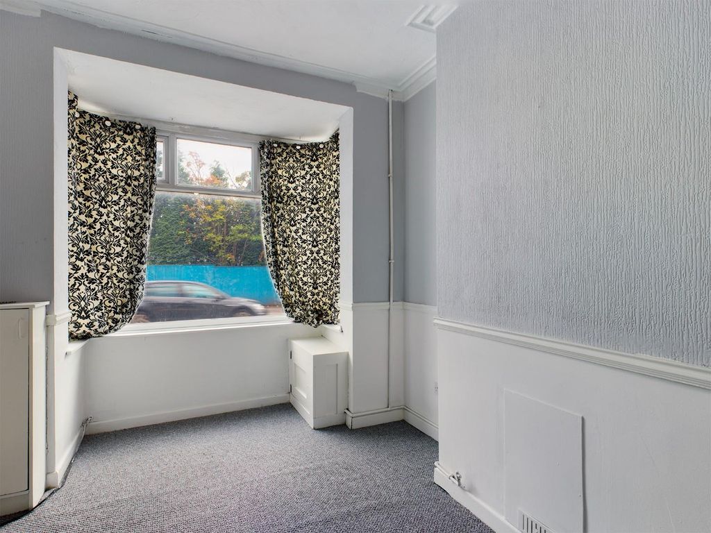 2 bed terraced house to rent in Leek New Road, Hanley, StokeOnTrent