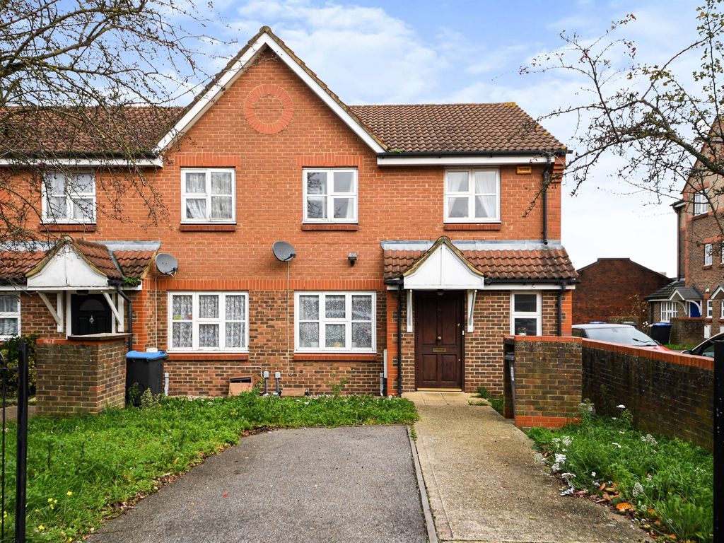 3 bed end terrace house for sale in Yeats Close, London NW10 Zoopla