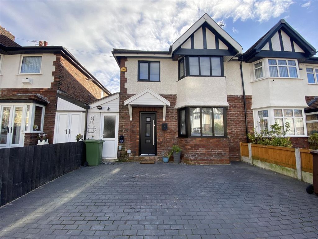 3 bed semidetached house for sale in Leopold Road, BrightonLeSands
