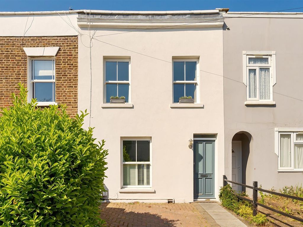 3 bed terraced house for sale in Cleaveland Road, Surbiton KT6 Zoopla