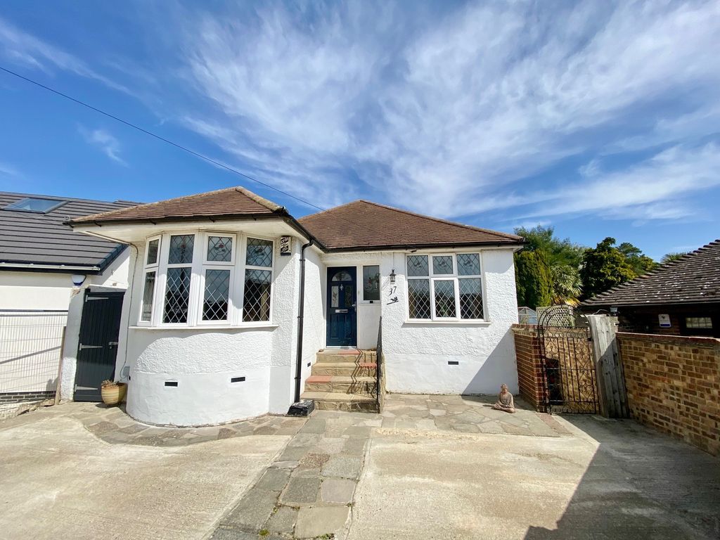3 bed bungalow to rent in Albany Close, Bexley, Kent DA5 Zoopla