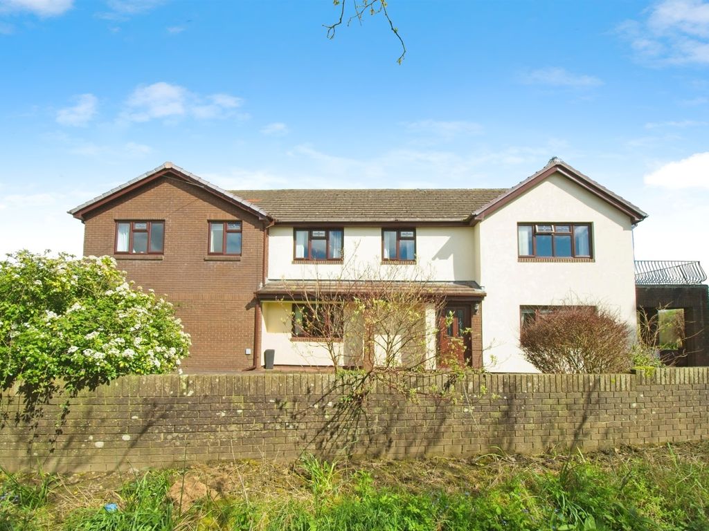 6 bed detached house for sale in Heol Broom, Maudlam, Bridgend CF33, £