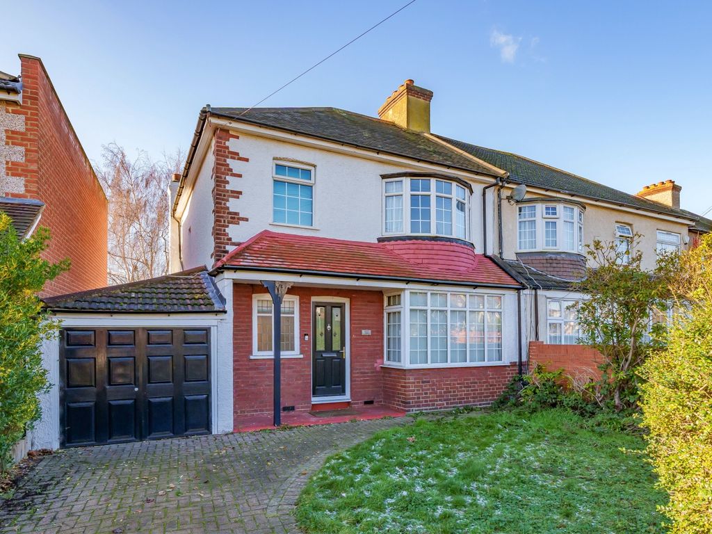 3 bed semidetached house for sale in Brampton Road, Bexleyheath DA7