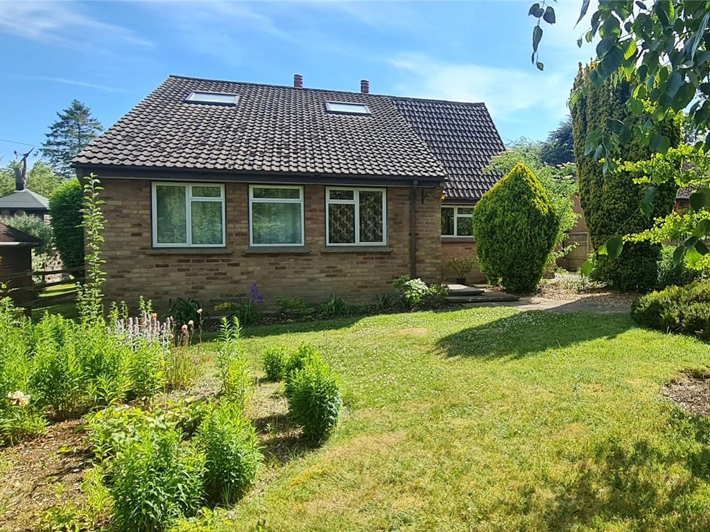 4 bed detached house for sale in Woods Lane, Cliddesden, Basingstoke