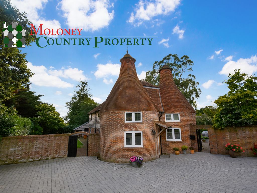 4 bed detached house for sale in Budd's Lane, Wittersham, Tenterden