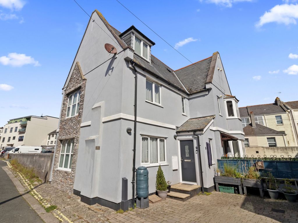 3 bed terraced house for sale in Central Road, Plymouth PL1, £275,000