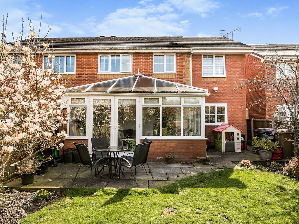 4 bed semidetached house for sale in Fitzgwarine Drive, Whittington