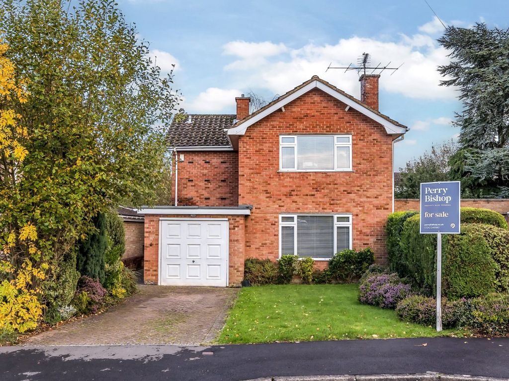 3 bed detached house for sale in Bafford Grove, Charlton Kings