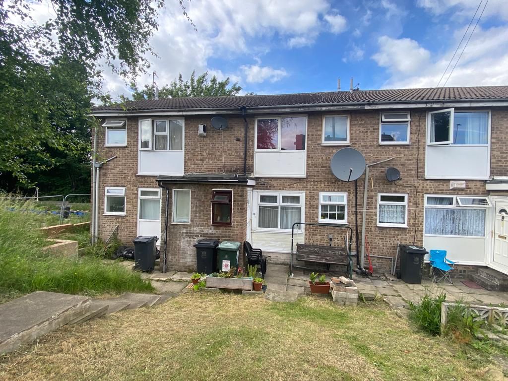 Nicholas Close, Bradford BD7  