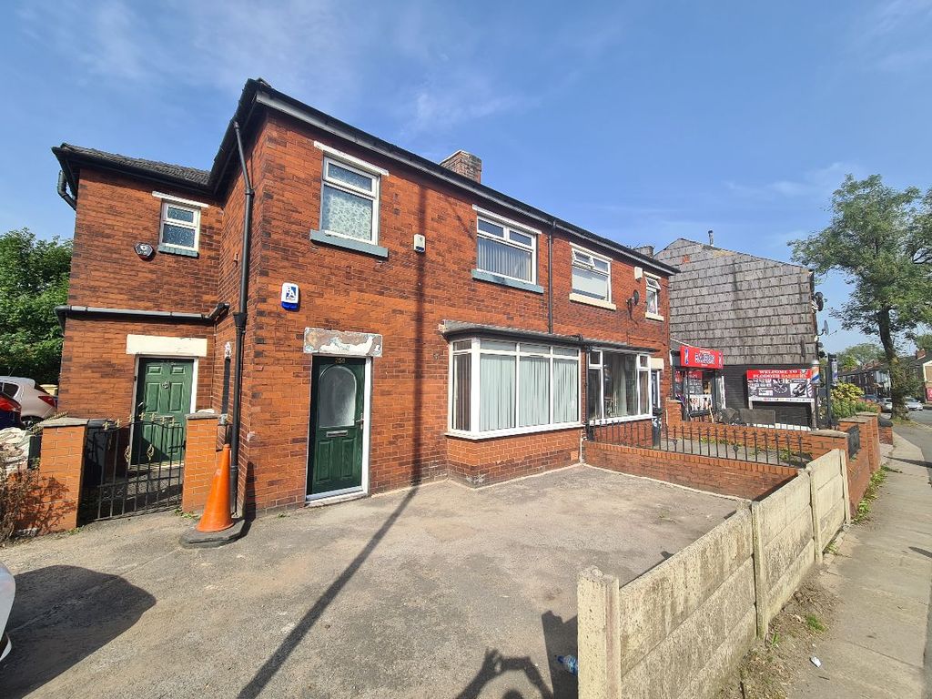 1 bed flat to rent in Plodder Lane, Farnworth, Bolton BL4, £700 pcm