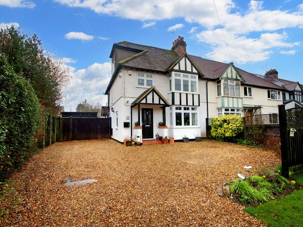 4 bed semidetached house for sale in Woodside Road, Amersham HP6 Zoopla