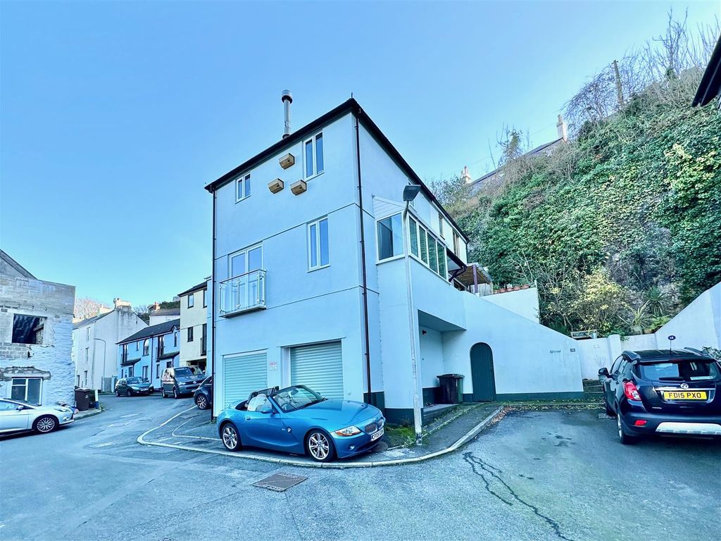 2 bed terraced house for sale in Boringdon Road, Turnchapel, Plymouth