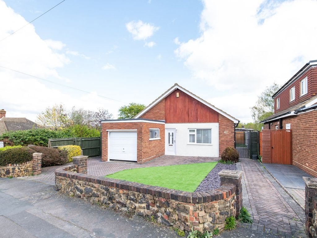 2 bed bungalow for sale in Cerne Road, Gravesend, Kent DA12, £375,000