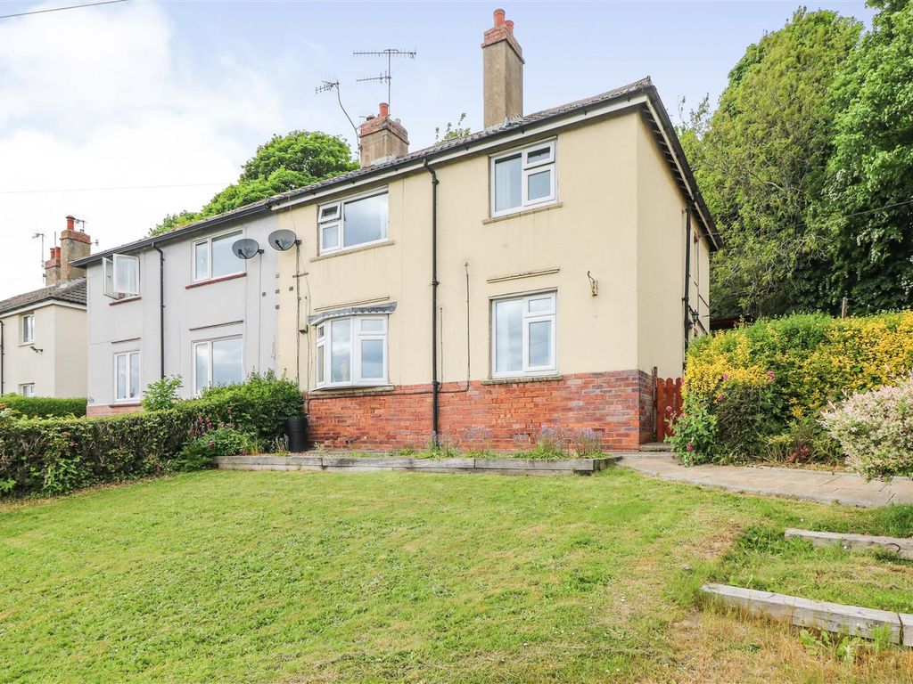 3 bed semidetached house for sale in Rotherham Road, Maltby, Rotherham