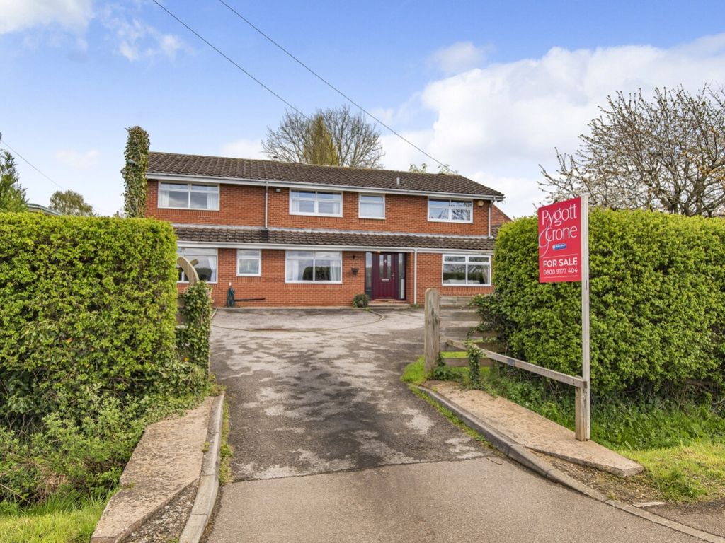6 bed detached house for sale in Long Leys Road, Lincoln, Lincolnshire