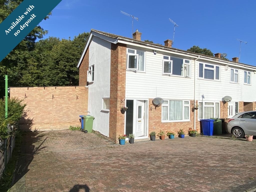 3 bed end terrace house to rent in The Knole, Faversham ME13 Zoopla